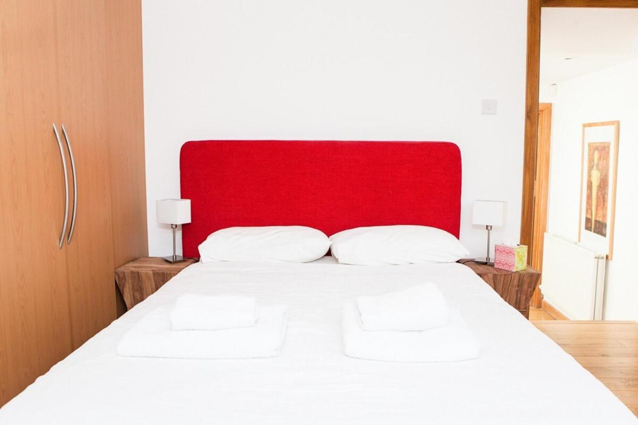 Spectacular Central 4-Bedroom Close To London Eye Екстериор снимка