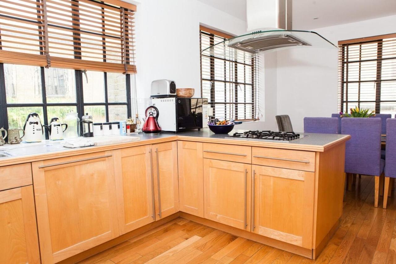 Spectacular Central 4-Bedroom Close To London Eye Екстериор снимка