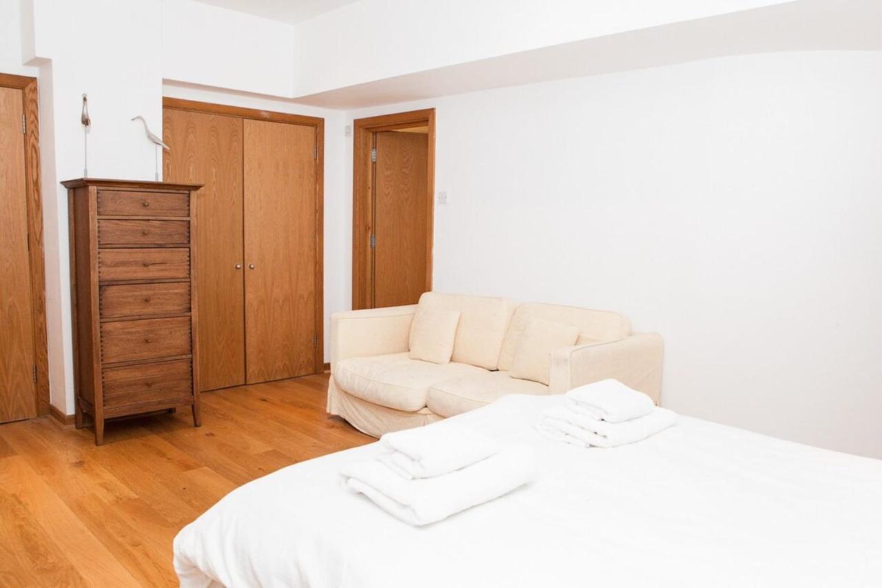 Spectacular Central 4-Bedroom Close To London Eye Екстериор снимка