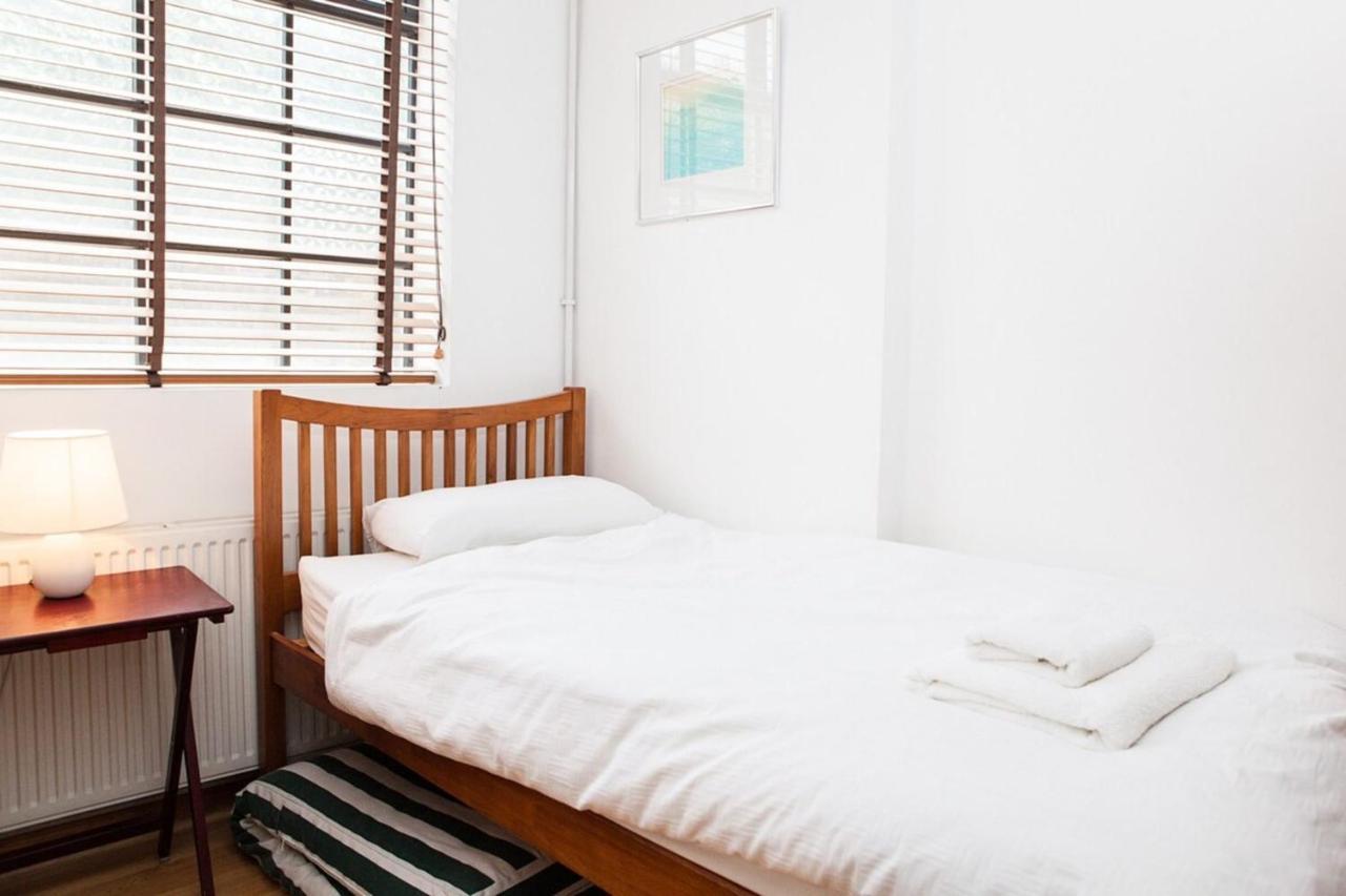 Spectacular Central 4-Bedroom Close To London Eye Екстериор снимка