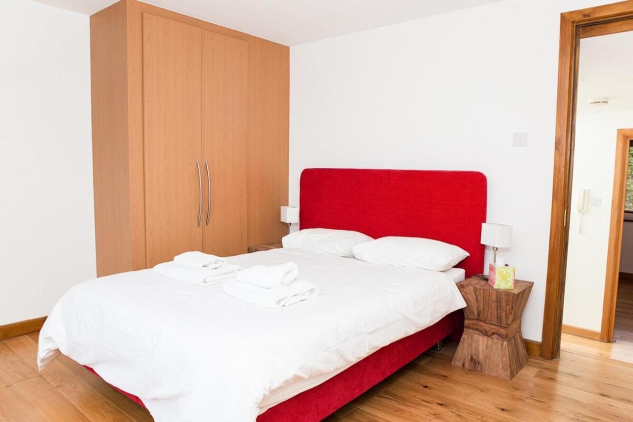 Spectacular Central 4-Bedroom Close To London Eye Екстериор снимка