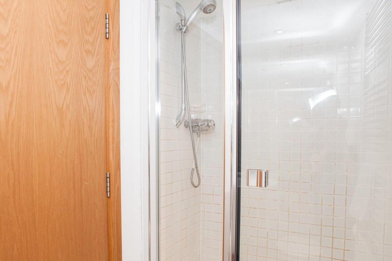 Spectacular Central 4-Bedroom Close To London Eye Екстериор снимка